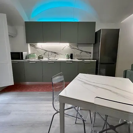 Casa Luna In Giulia Di Barolo